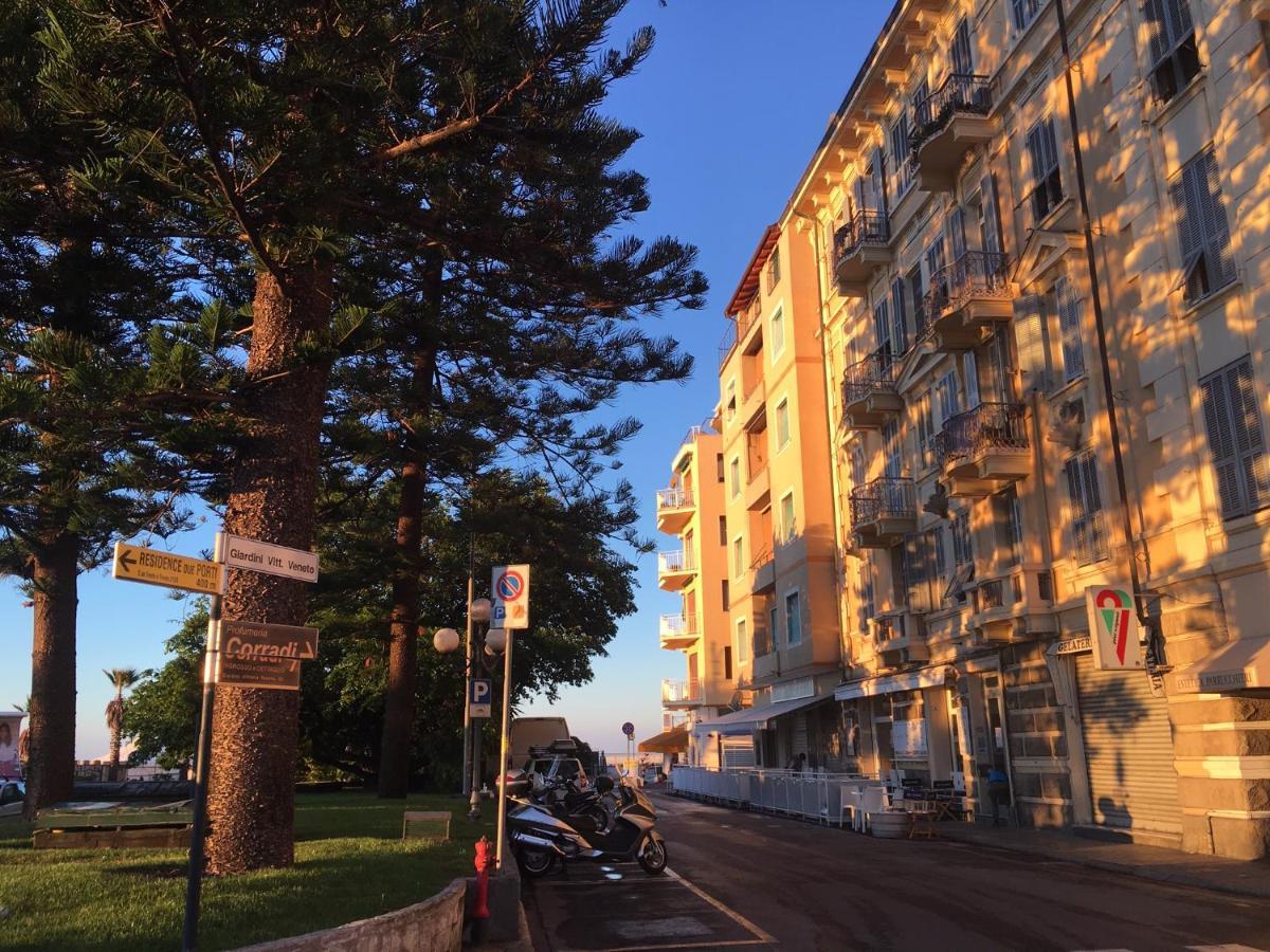 Mansarda Luminosa In Centro Sul Mare - Attic By Sea Apartment Sanremo Exterior photo