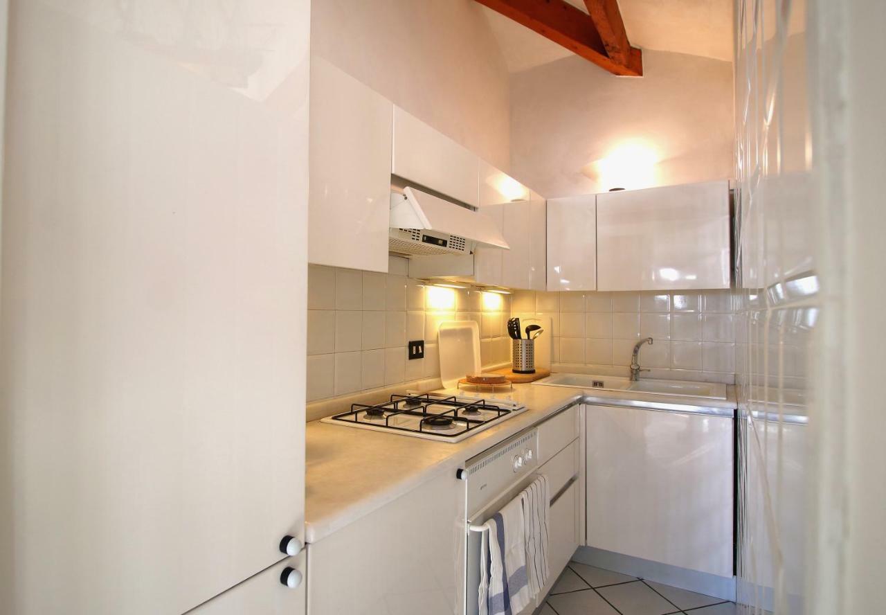 Mansarda Luminosa In Centro Sul Mare - Attic By Sea Apartment Sanremo Exterior photo